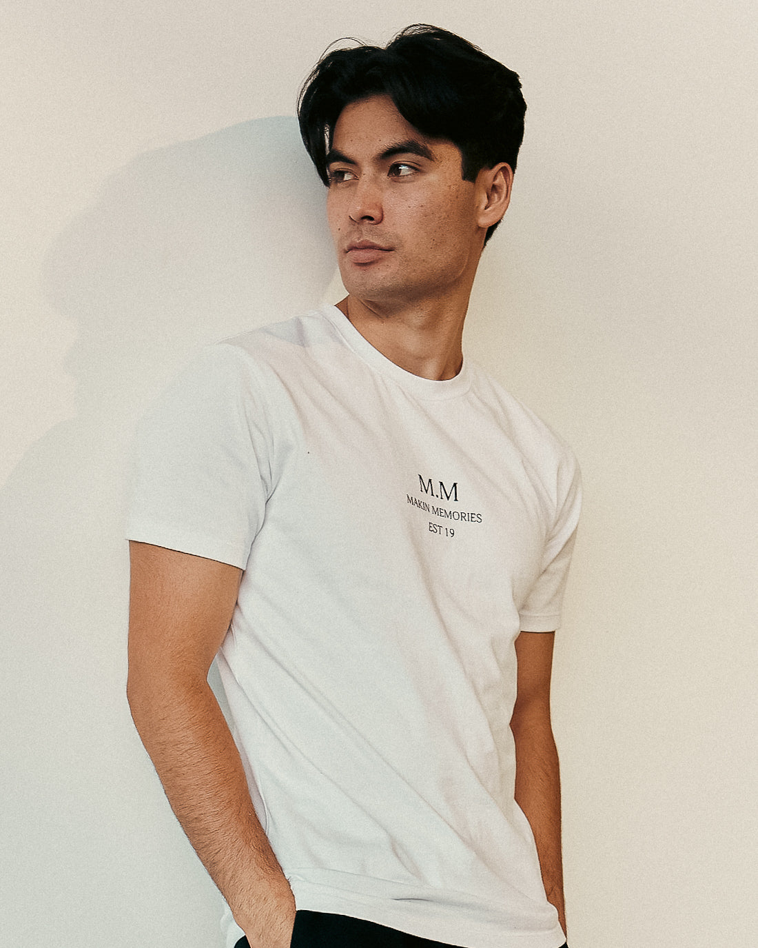 BASE TEE IN WHITE
